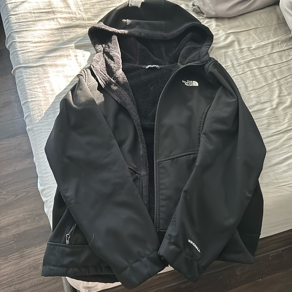 the north face wind jacket
